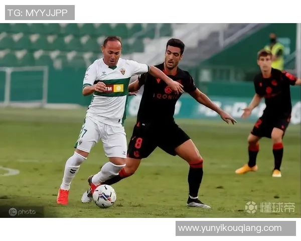 梦中邂逅足球明星对我情有独钟的奇妙幻想与甜蜜回忆 梦中邂逅足球明星对我情有独钟的奇妙幻想与甜蜜回忆